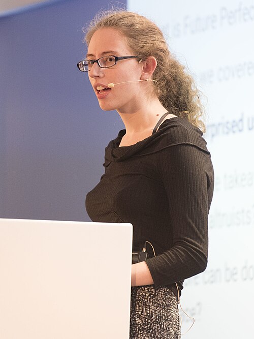 Portrait of Kelsey Piper
